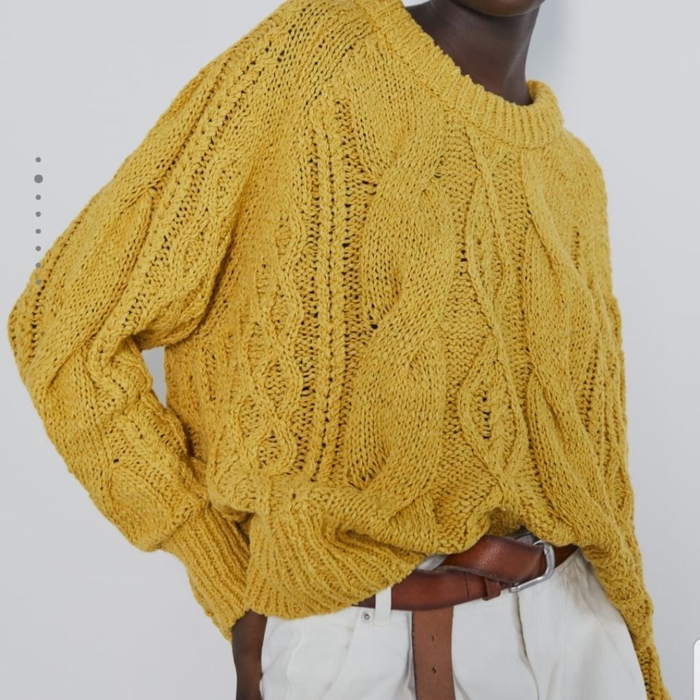Zara Cable Knit Relaxed Fit Oversized Wide Round Neck Sweater Yellow Size Small